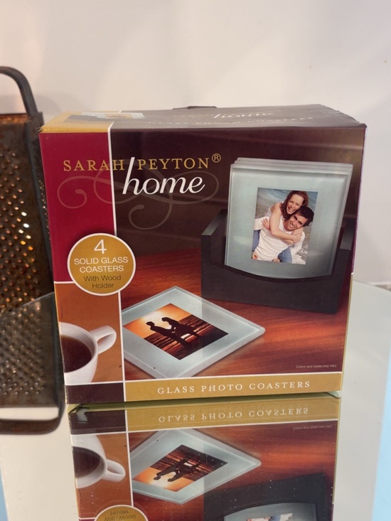 Sarah Peyton Other - NIB - Sarah Peyton - Glass Photo Coasters